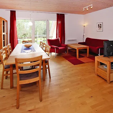 Xxl-haus Fuer Familien Und Gruppen Im Mueritz-nationalpark Dom wakacyjny Mirow