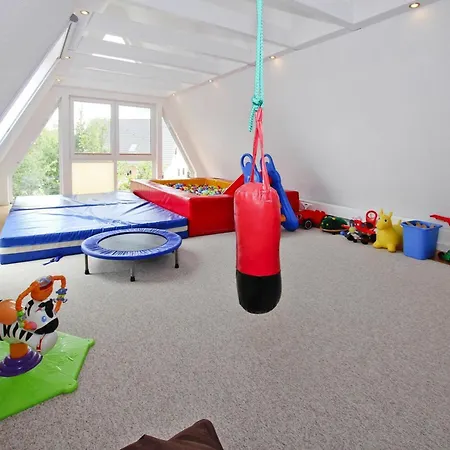 Dom wakacyjny Xxl-haus Fuer Familien Und Gruppen Im Mueritz-nationalpark *