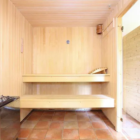 Dom wakacyjny Xxl-haus Fuer Familien Und Gruppen Im Mueritz-nationalpark Mirow